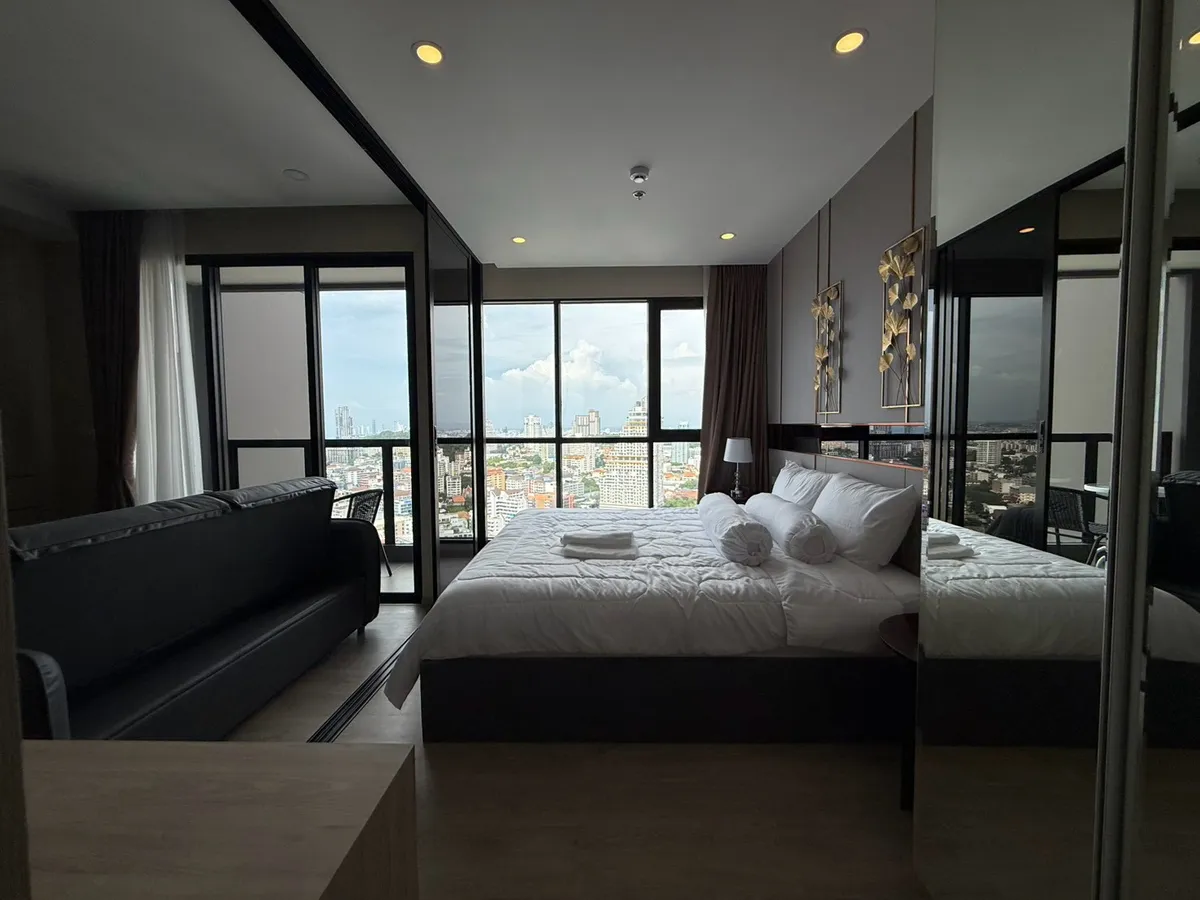 Modern 1bed 1bath at Panora photo 7