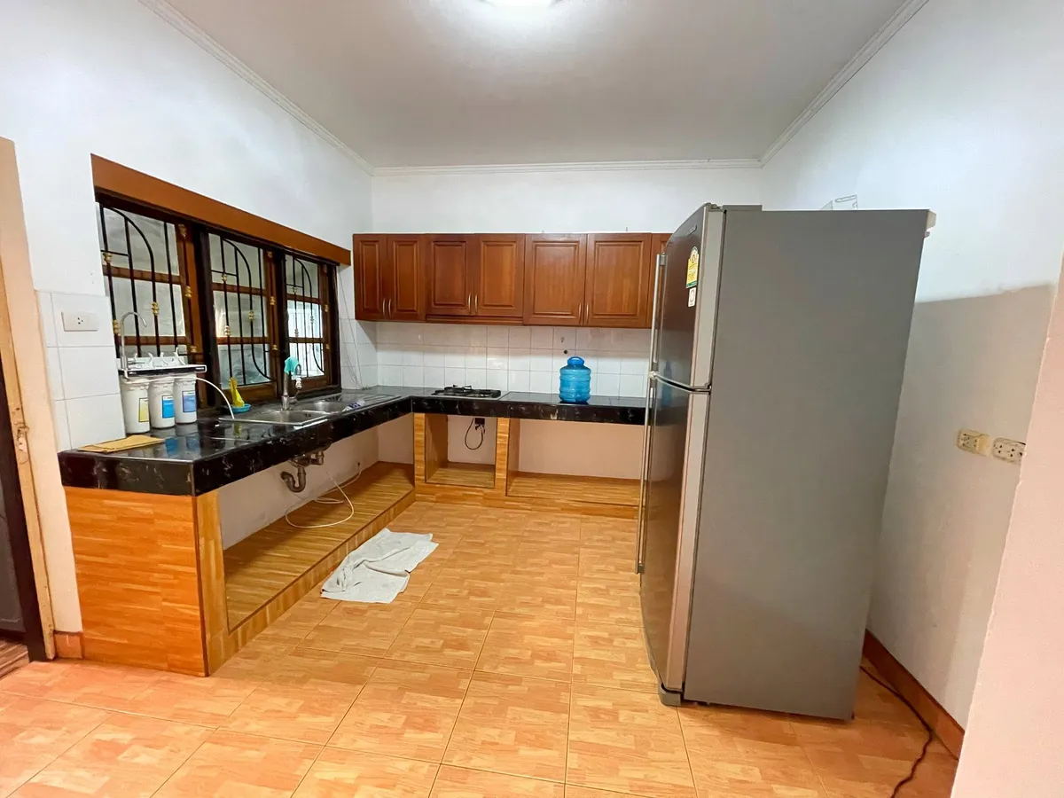 Private Pool Villa near Floating Market for Sale or Rent photo 11