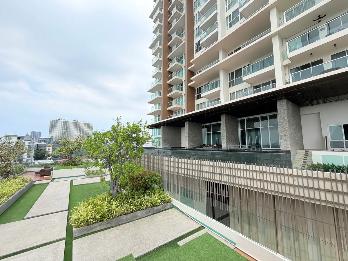 Villa For Sale On Jomtien Beach photo 16