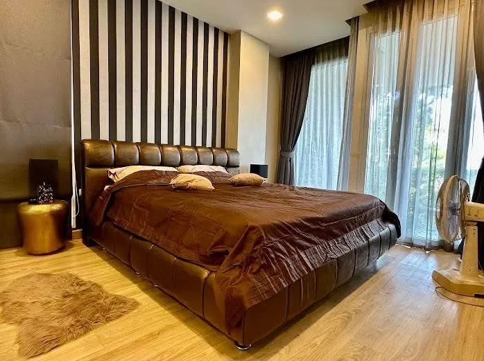 Villa For Sale On Jomtien Beach photo 5