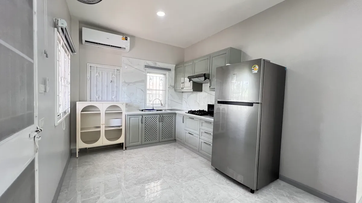 3 Bedrooms 2 Bathrooms in East Pattaya photo 3