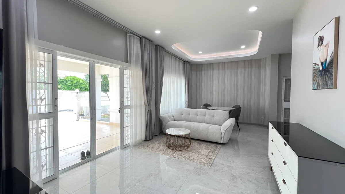 3 Bedrooms 2 Bathrooms in East Pattaya photo 6