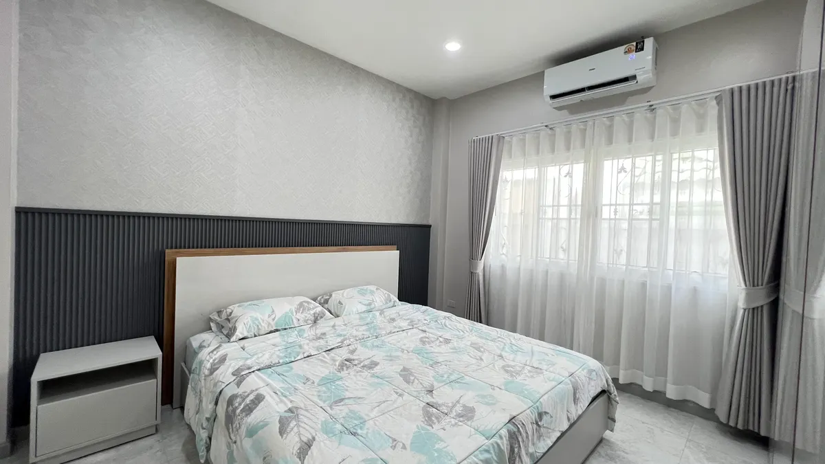 3 Bedrooms 2 Bathrooms in East Pattaya photo 9