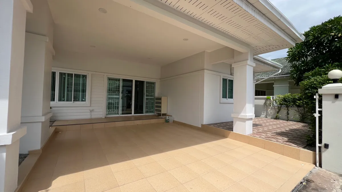 3 Bedrooms 2 Bathrooms in East Pattaya photo 2