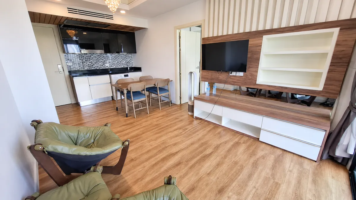 Spacious 2-Bedroom Condo for Sale at Dusit Grand Park, Jomtien