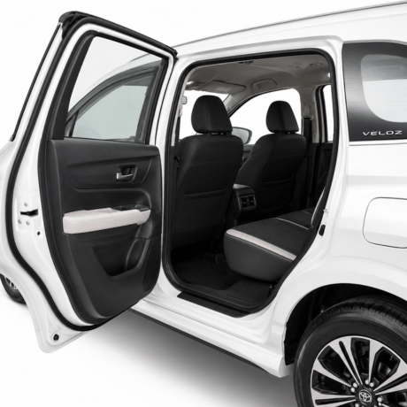 MPV & Family Car Rental Pattaya | Free Delivery | Pattaya Rent a Car