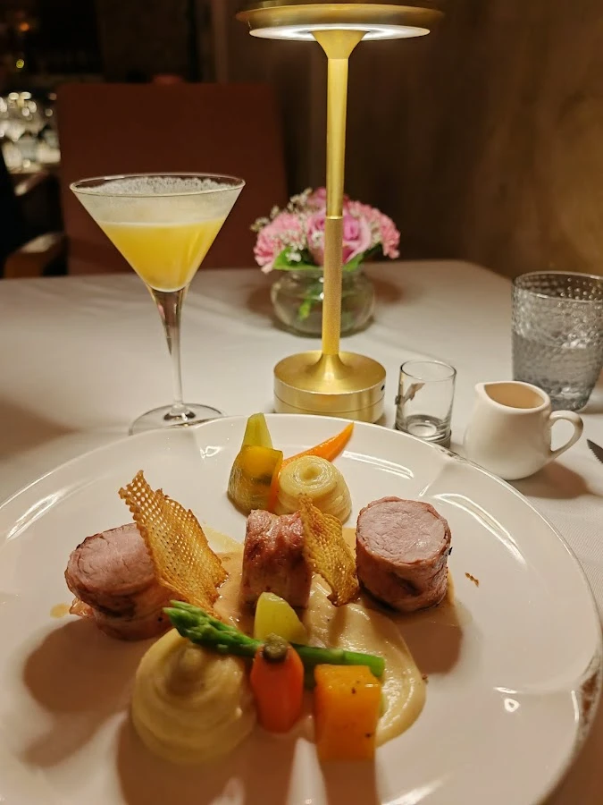 Cafe des Amis Fine Dining