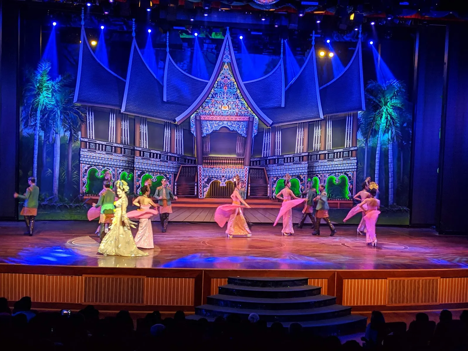 Alcazar Cabaret Show