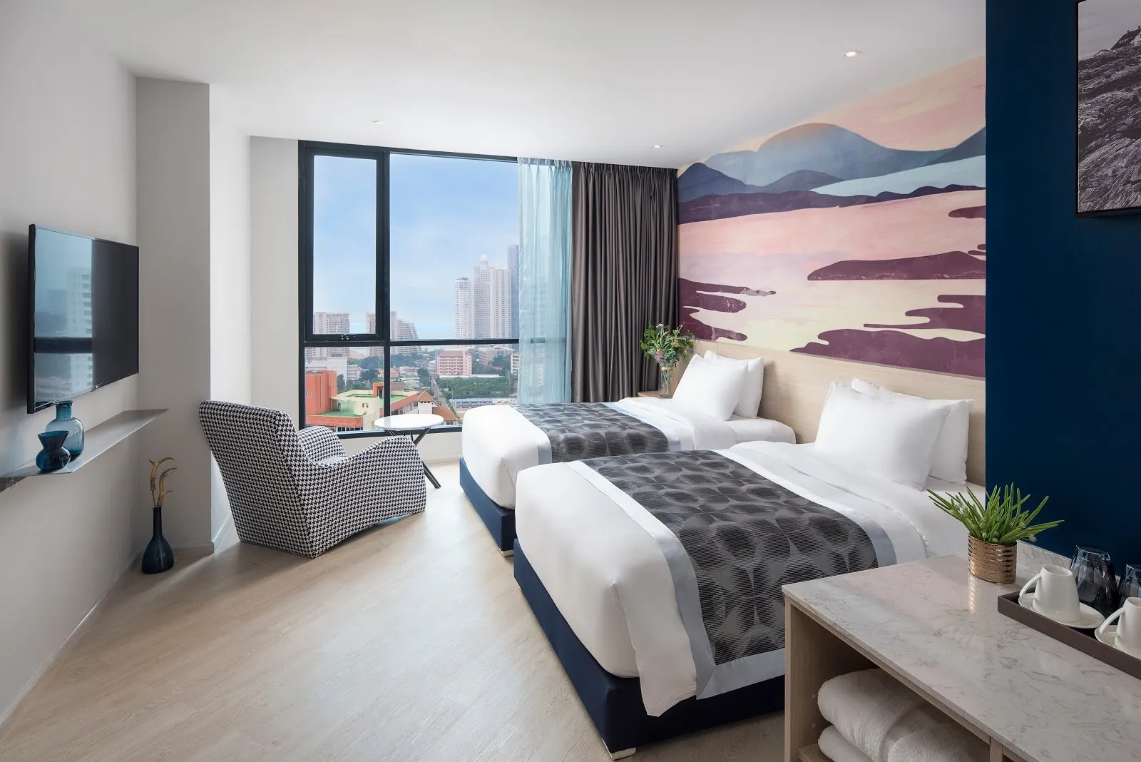 Brighton Grand Hotel & Convention Pattaya