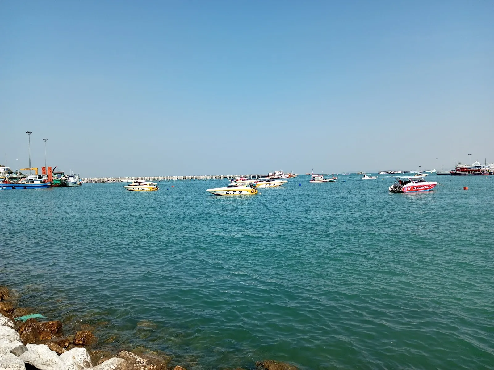 CORAL ISLAND PATTAYA BEACH VIEW POINT