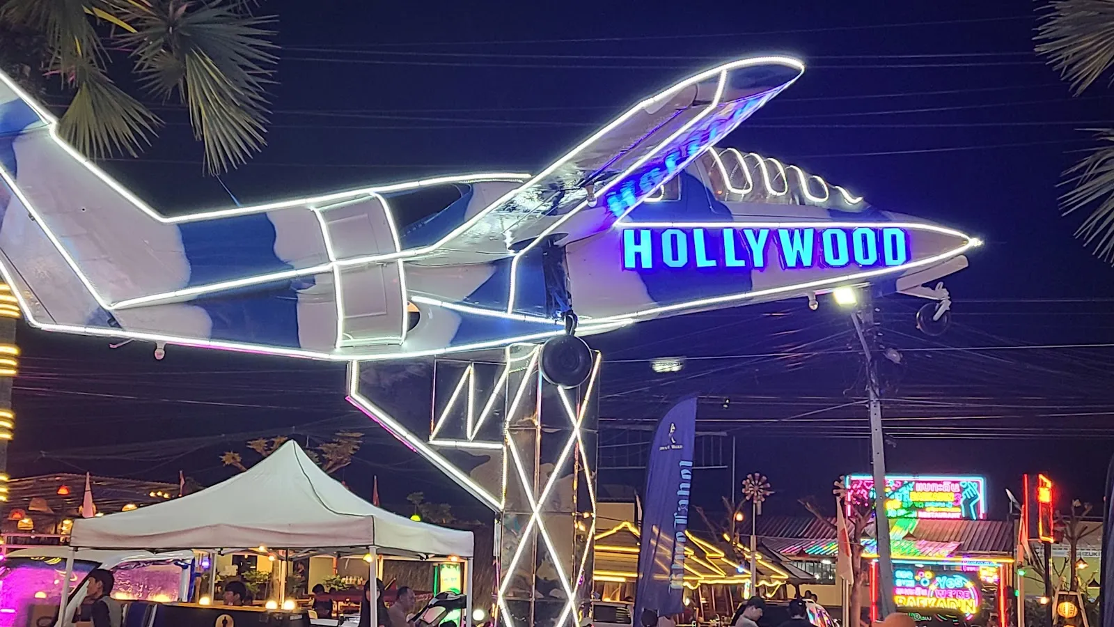 Hollywood Pattaya