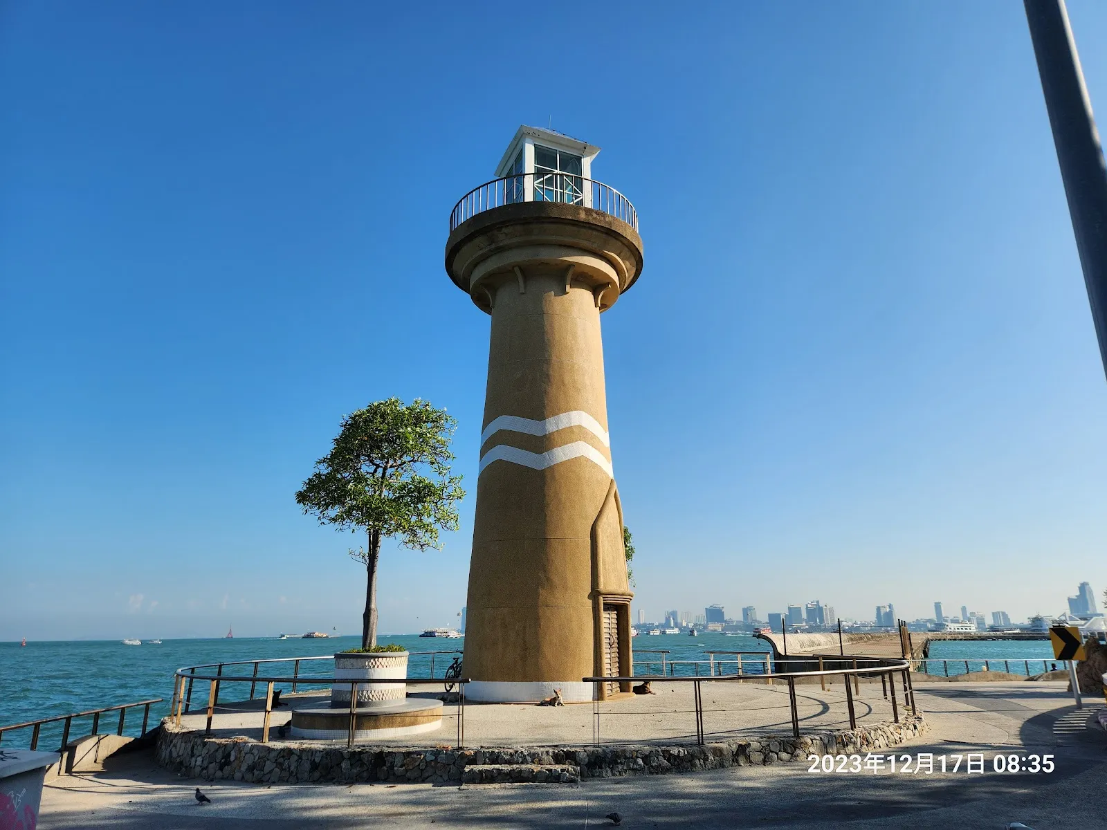 Khao Phra Tamnak Viewpoint