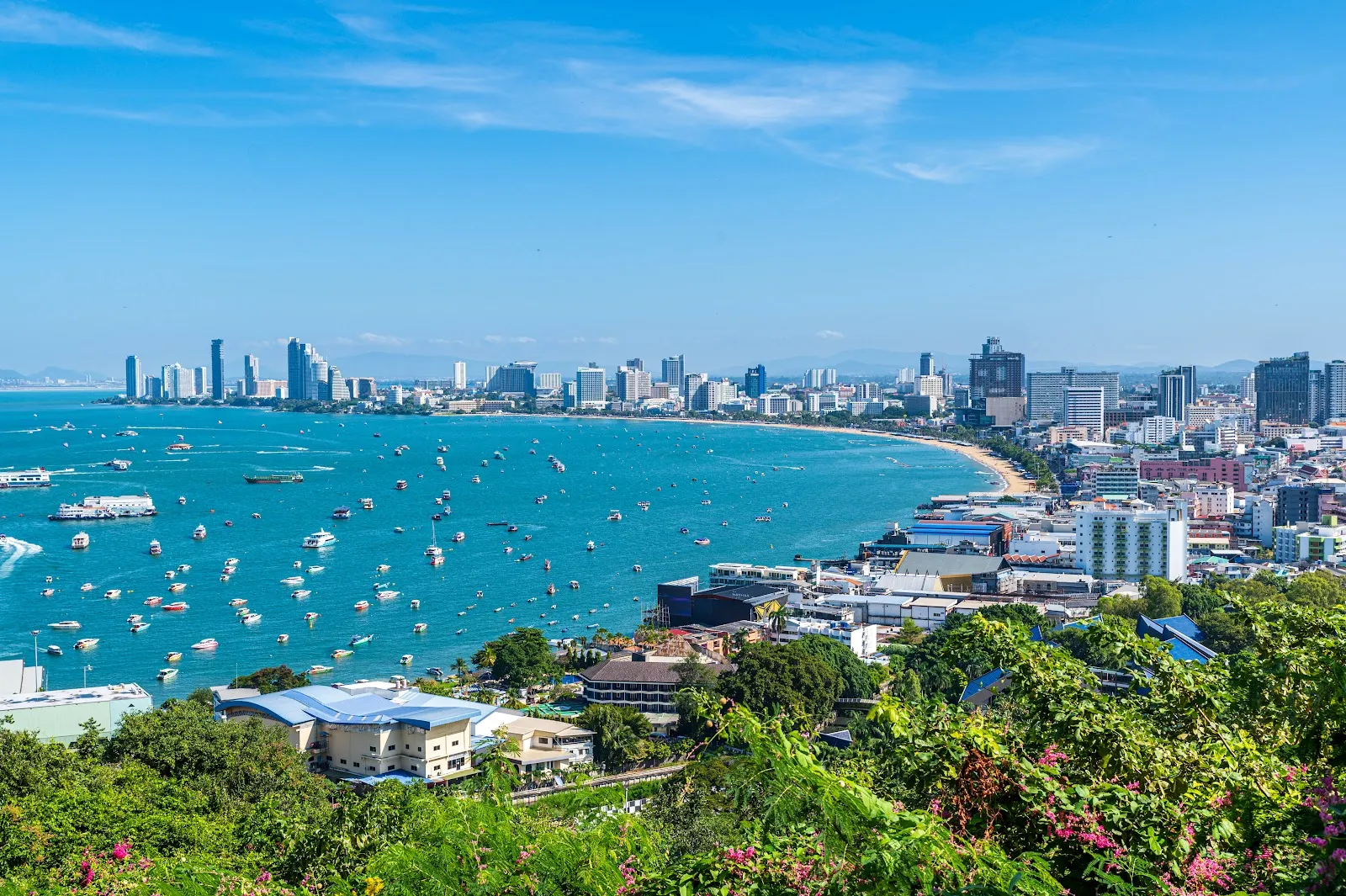 Phra Tamnak Mountain Viewpoint