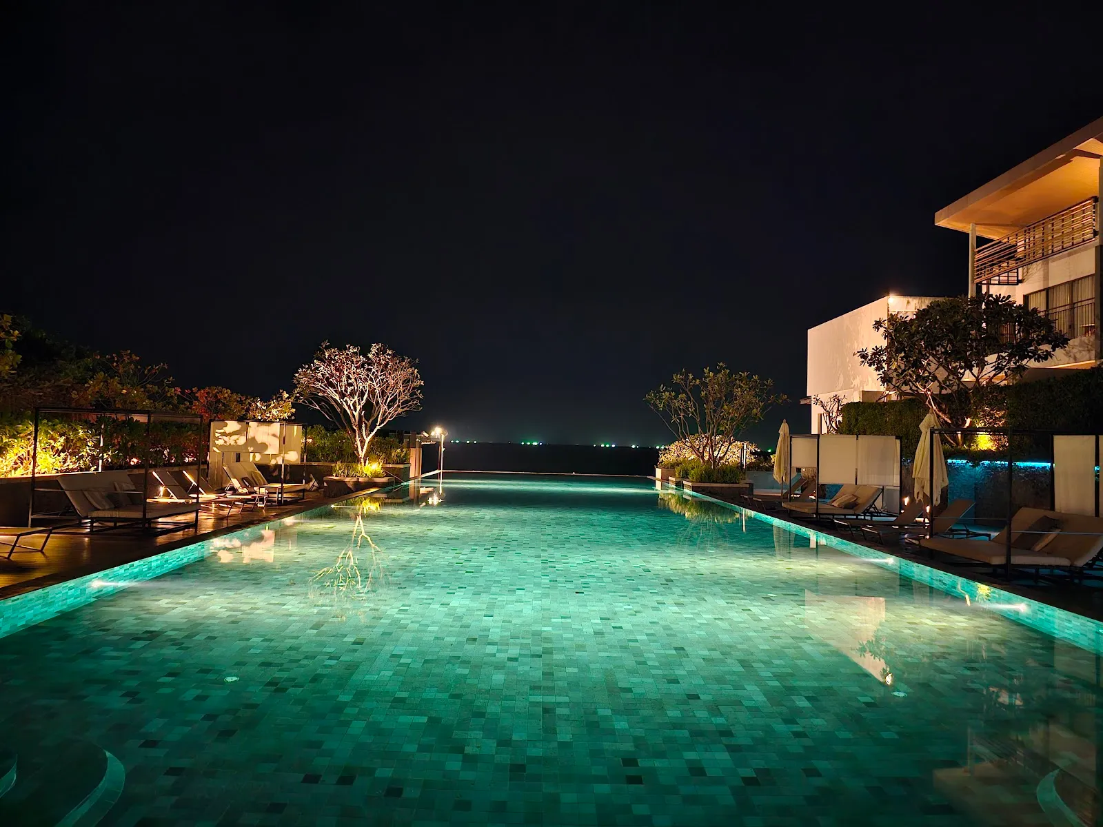 Renaissance Pattaya Resort & Spa