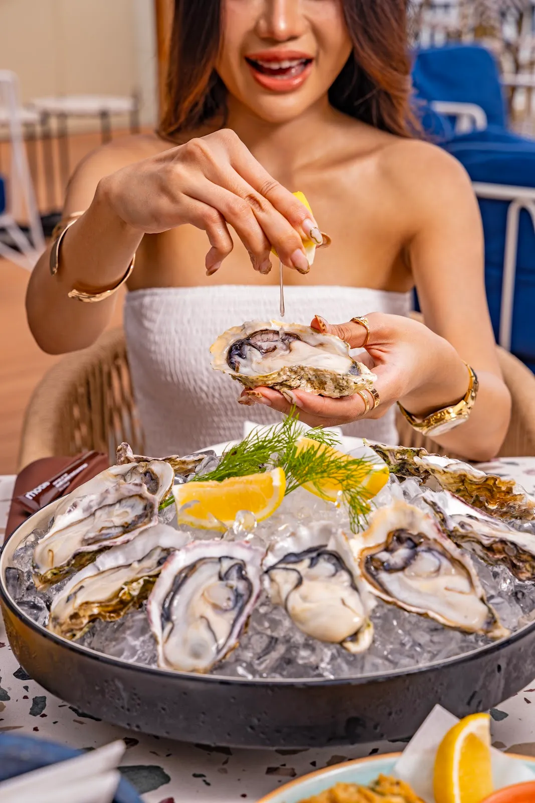 Skybar Summer Club - Pattaya Restaurant and Rooftop Bar