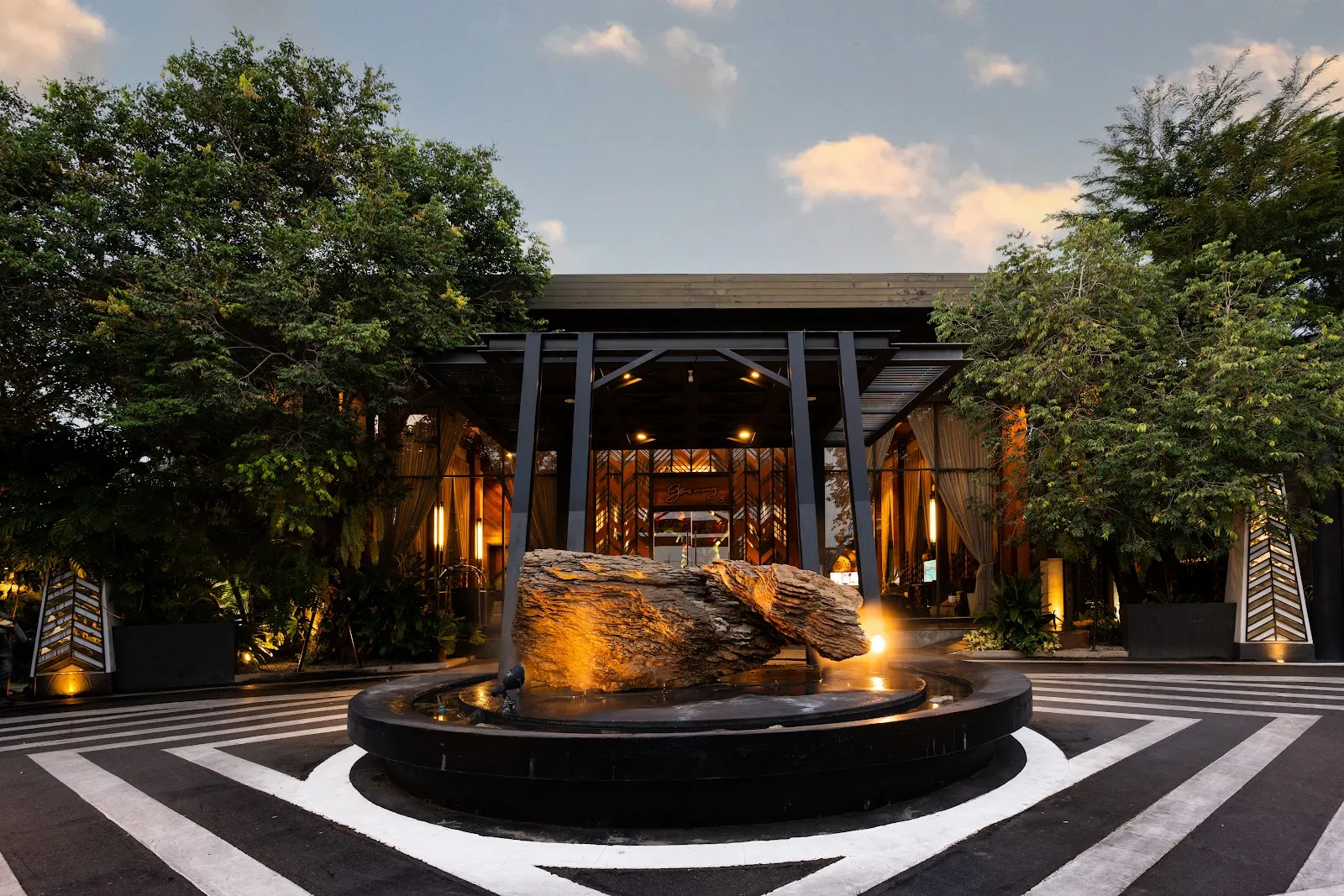 The Gems Mining Pool Villas Pattaya