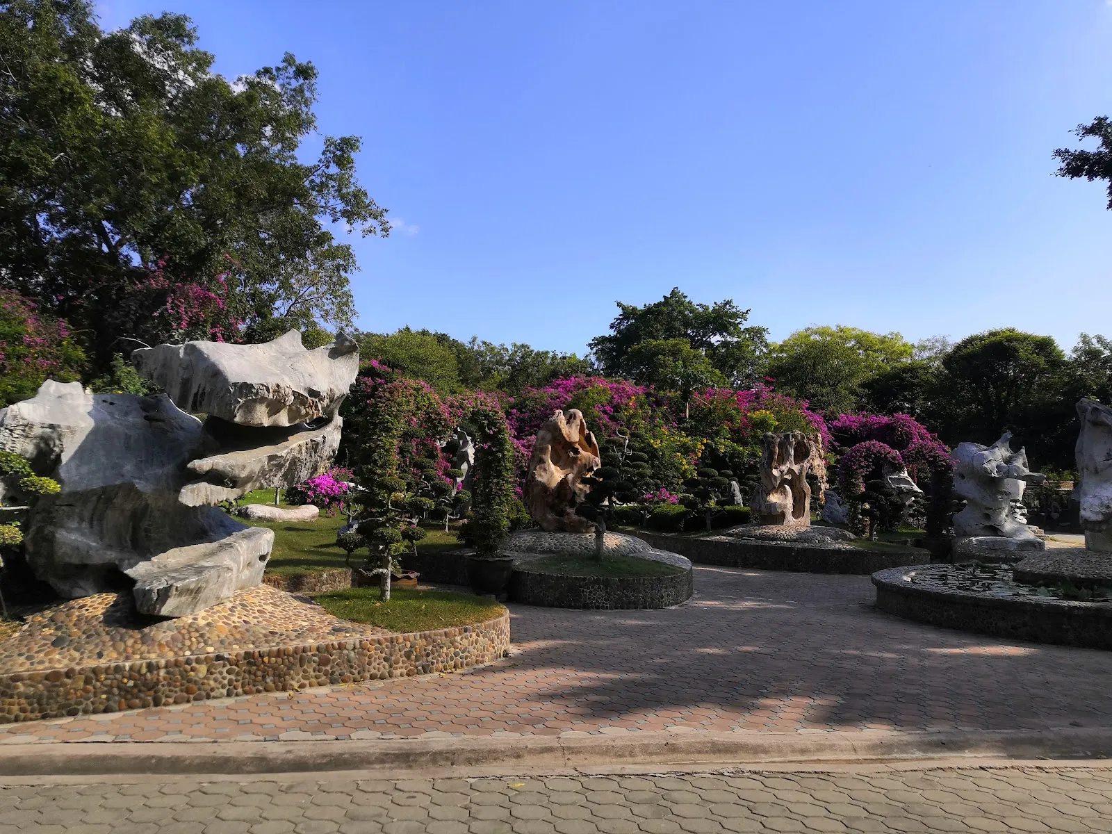 The Million Years Stone Park & Pattaya Crocodile Farm