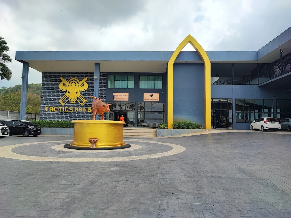 TACTICS AND GUN SHOOTING RANGE PATTAYA