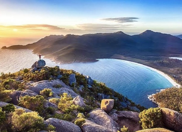 Tour Khám Phá Vịnh Wineglass Tại Freycinet
