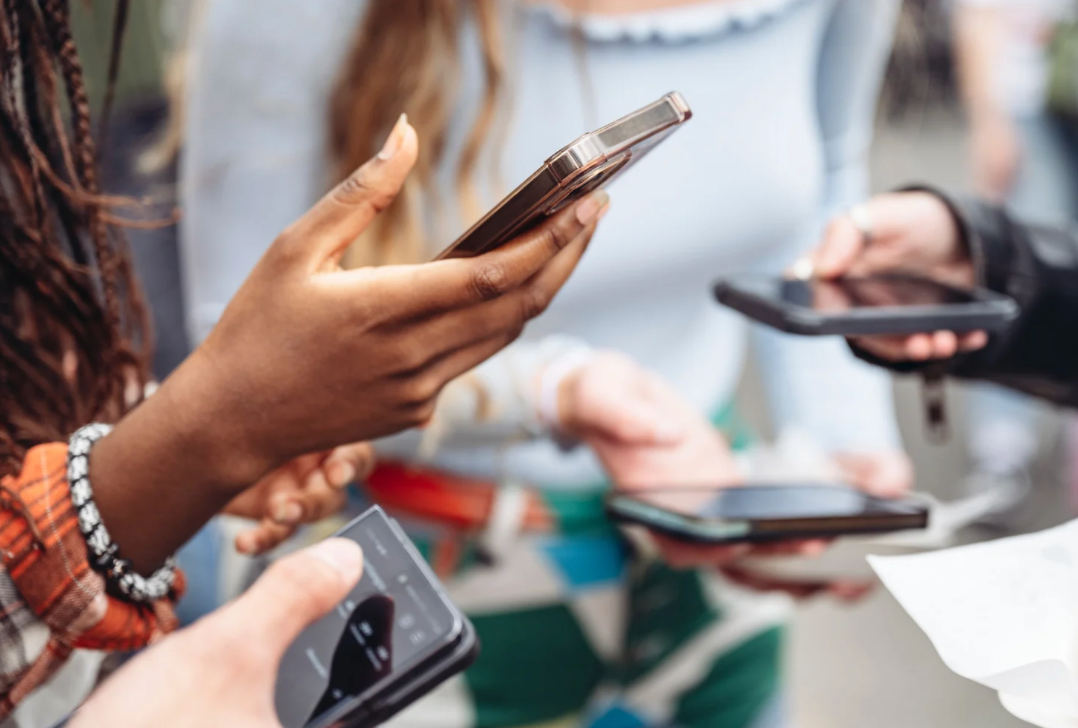 Neu Health Launches Smartphone Tool to Monitor Parkinson’s Symptoms