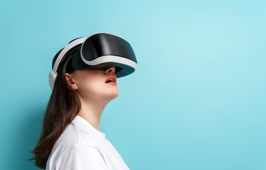 Effects of Immersive Virtual Reality on Balance in People With Parkinson’s Disease