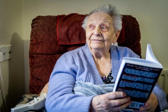About 24% of people with Parkinson’s in the UK need to borrow money to meet life needs
