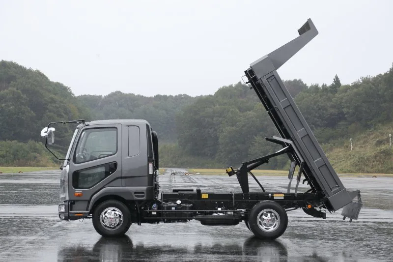 GCD 1:64 Fighter FK61F Medium-Duty Dump Truck Grey