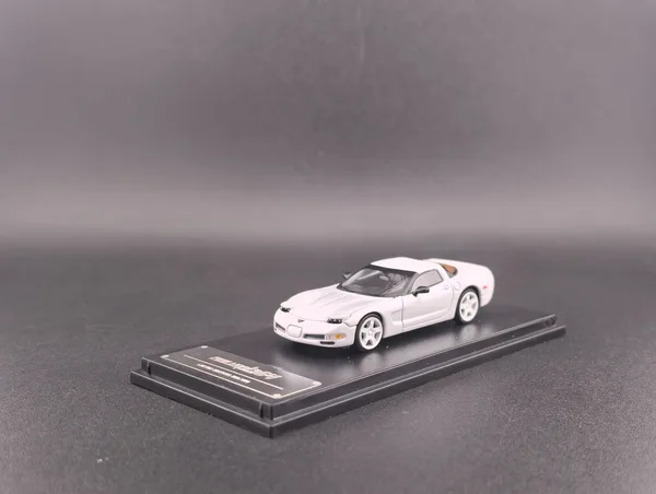 Fine Works64 1/64 Corvette C5 Pearl White