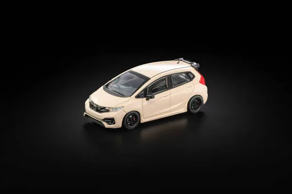 Micro Garage 1:64 Fit GK5 RS Storm Yellow