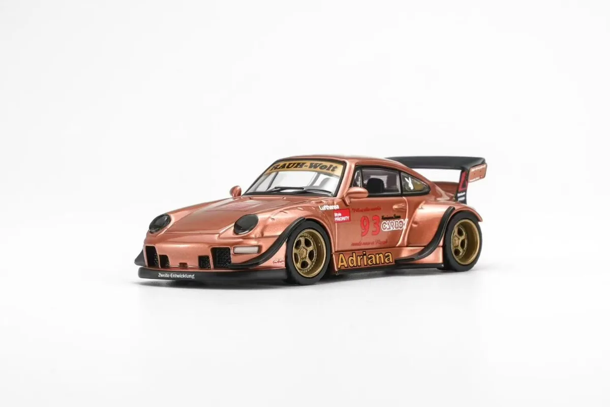 Motorhelix 1:64 RWB 993 Adriana Metallic Copper