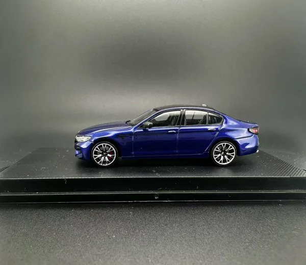 BMW M5 (SF90) Portimonense Blue