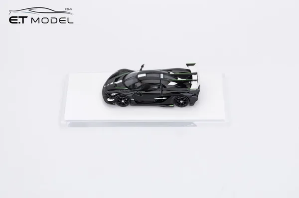 Koenigsegg Sadairs Spear Piano Black