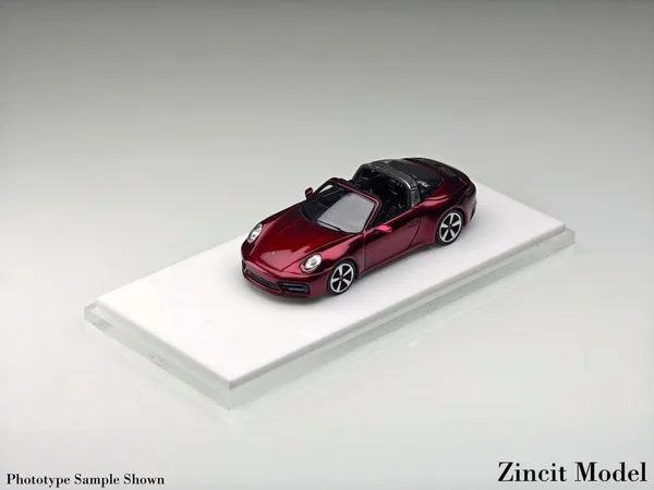 Zincit Model 1:64 992 Targa Red