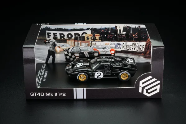 FG 1:64 GT40 Mk II #2 B/FG Black