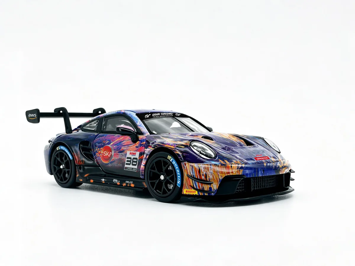 Jicar 1:64 911 GT3 R Note Livery