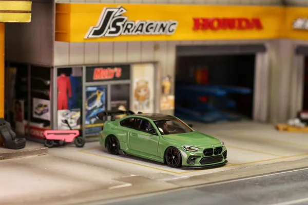 SW 1:64 G87 M2 ADRO Modification, High Rear Wing, Olive Green