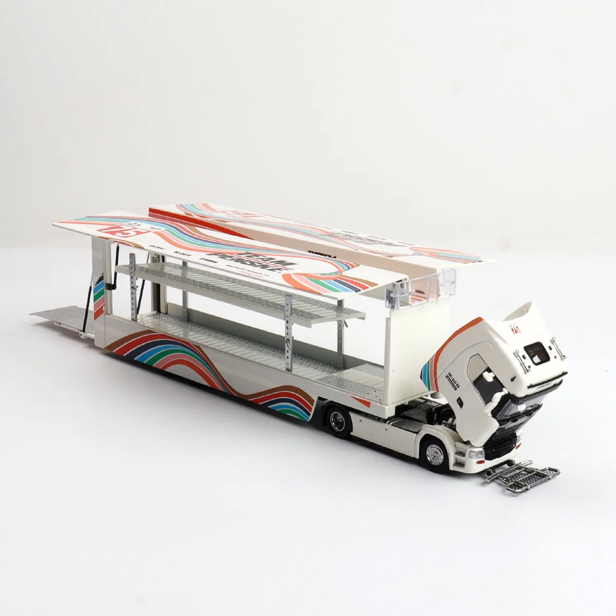 Kengfai & MAXWELL (MW) 1:64 Scania S730 V8 Double-Deck Enclosed Wing-Body.  Le Mans Centenary Livery