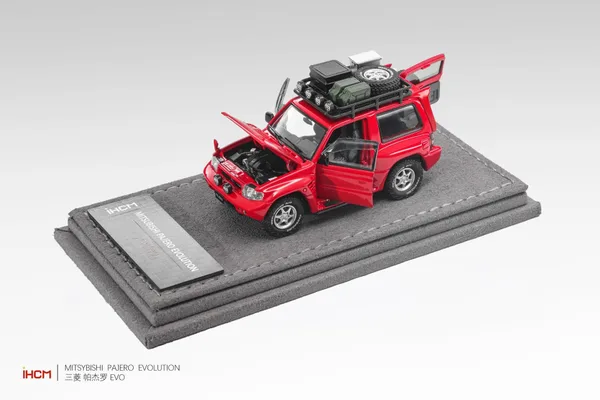 iHCM64 1:64 Pajero Evolution V55 Palma Red
