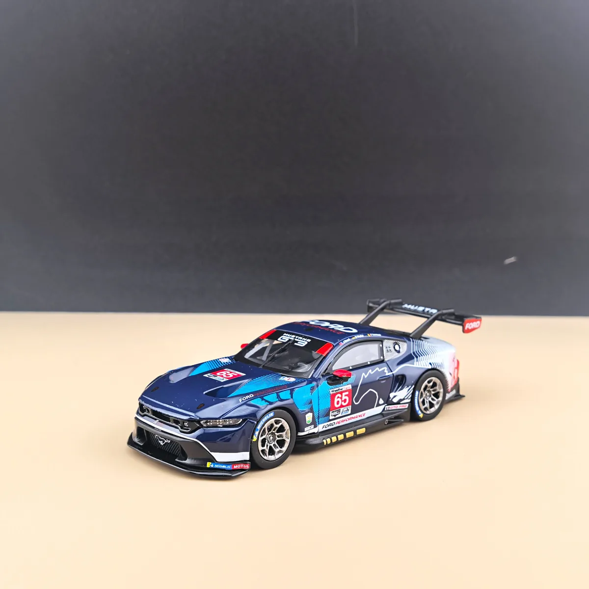 Elowen Art 1:64 Ford Mustang GT3 Race Car #65