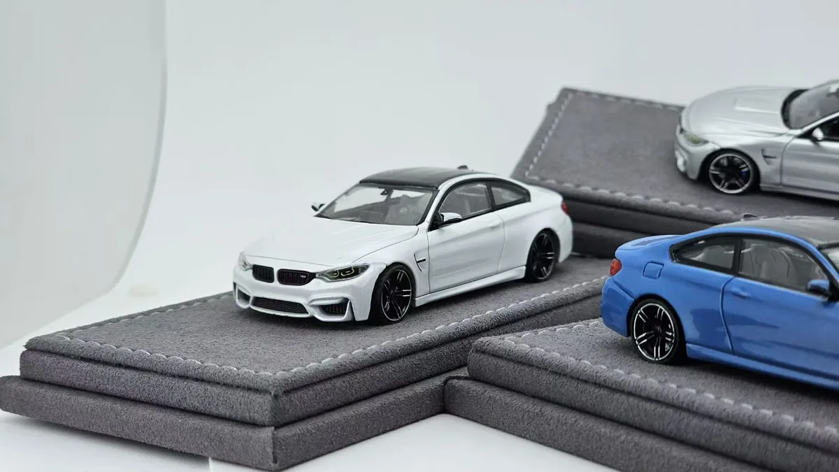 BMW M4 F82 Snow Mountain White