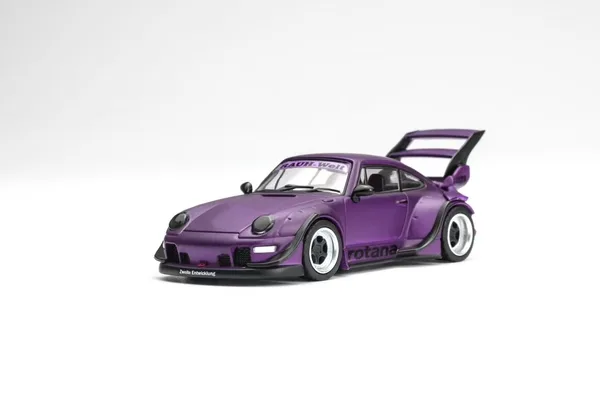 Motorhelix 1:64 RWB 993 Rotana Matte Purple
