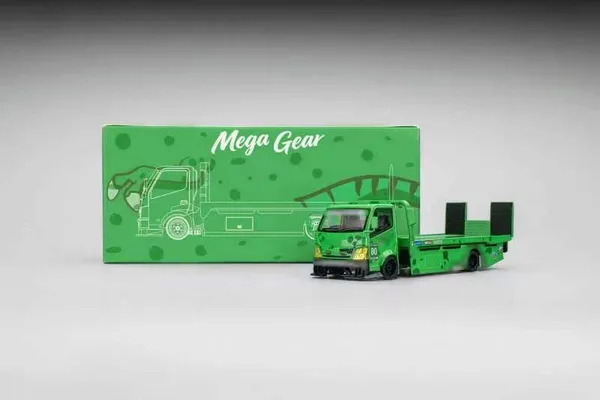 300 Series 2nd Gen Custom Tow Truck Green