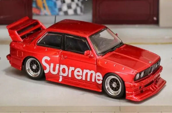 M3 E30 Life To Offend Chrome Supreme