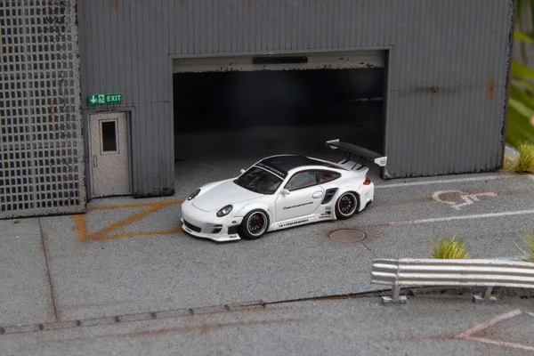 Star Models 1:64 997 Widebody Modified Version White Carbon-Hood Livery