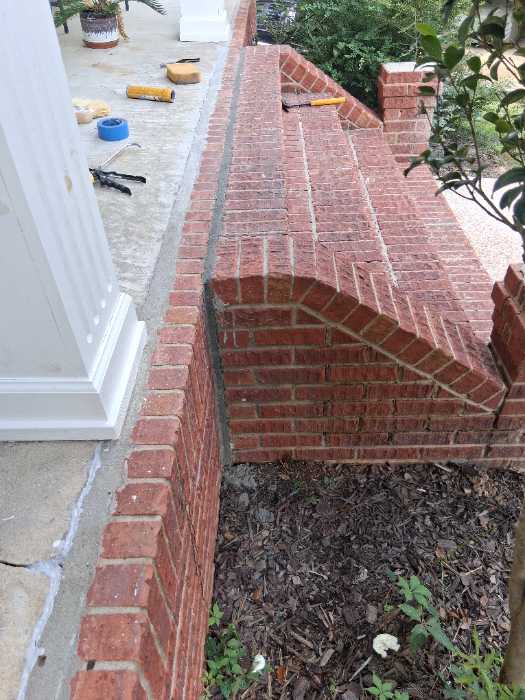 Seal cracks in front porch mortar joints between ports in Madison, MS, photo 4