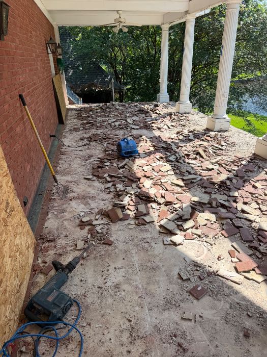 Demoing brick floor pavers in Pearl, MS, photo 3