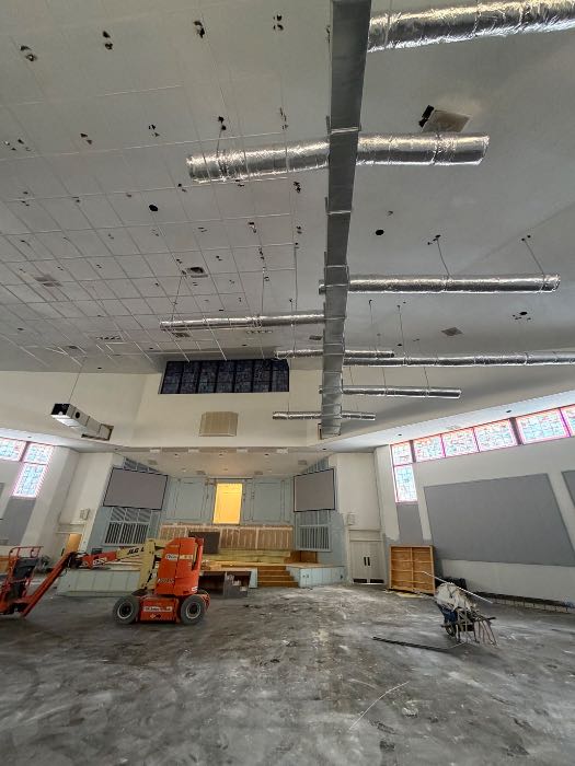 Installing new AC ducks and new drop ceiling in Richland, MS, photo 2