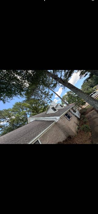 Removed old roof system and replaced with new GAF HDZ roof system in Byram, MS