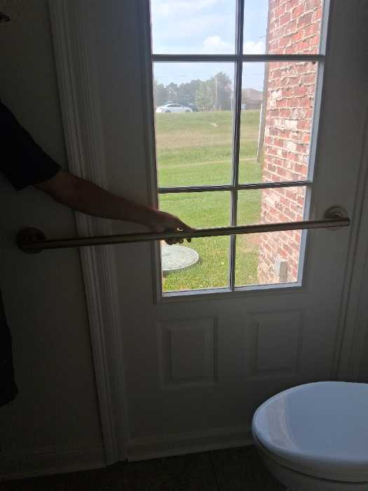 Installed ADA compliant grab bars install door handles grab bars in Flowood, MS, photo 2