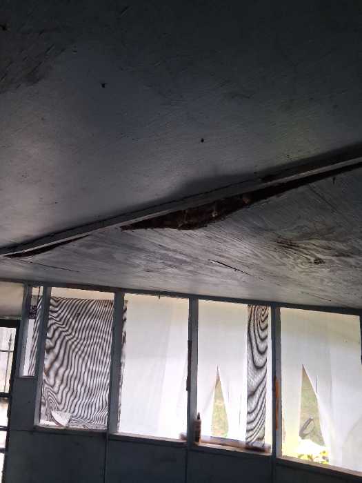 Replacing damaged soffit under back porch replacing old rotten insulation in Jackson, MS, photo 4